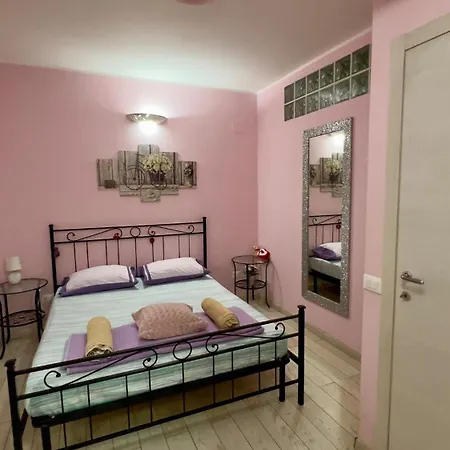 Vatican N1- Al Centro Con Patio Privato *